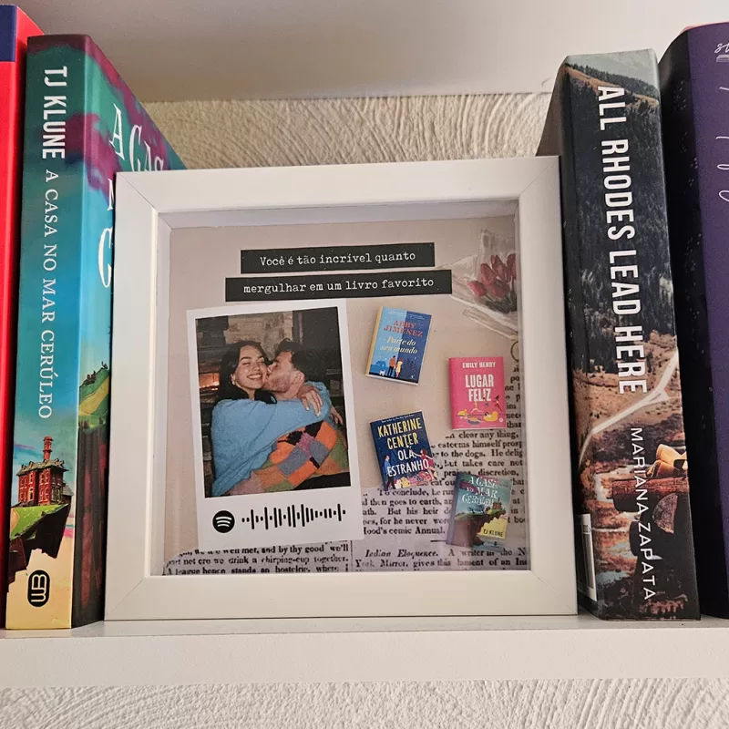 Quadro Decorativo Personalizado com Foto Mini Livros 15x15cm com vidro - Image 5