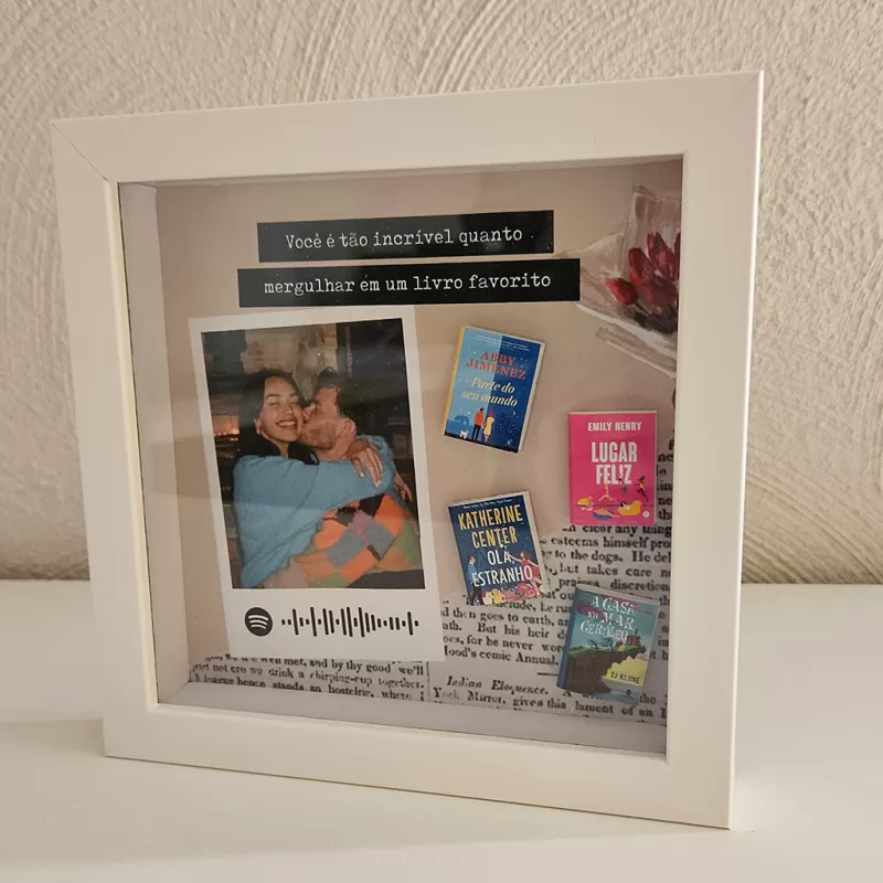 Quadro Decorativo Personalizado com Foto Mini Livros 15x15cm com vidro - Image 2
