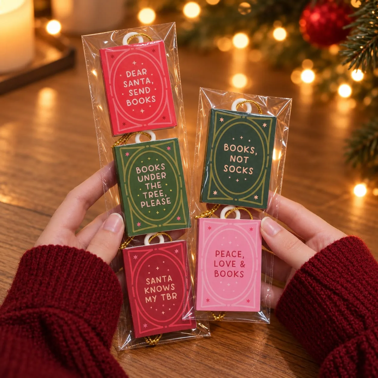 Mini Livros Natalinos – Enfeites para Árvore de Natal